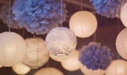 Wedding-Reception-Decoration-Idea-Hanging-Lantern-31